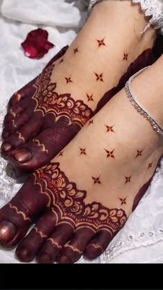 foot mehndi design simple and easy photo