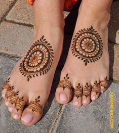 foot mehndi design simple and easy photo
