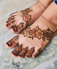 foot mehndi design simple and easy photo