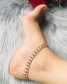 foot mehndi design simple and easy photo