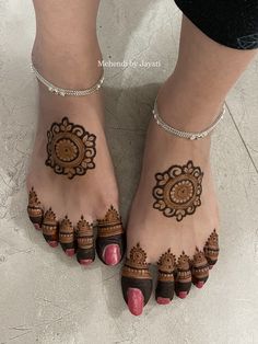 foot mehndi design simple and easy photo