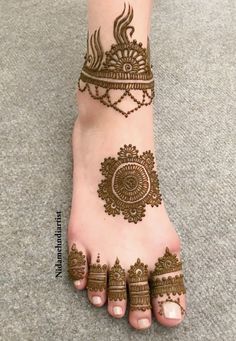 foot mehndi design simple and easy photo