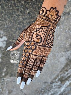 instagram mehndi design back hand