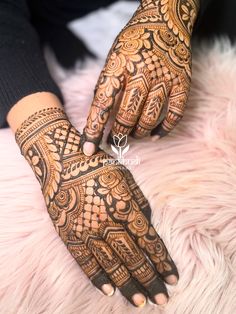 instagram mehndi design back hand