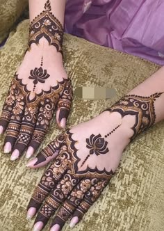 instagram mehndi design back hand