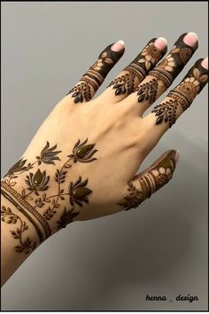 lotus mehndi design back hand
