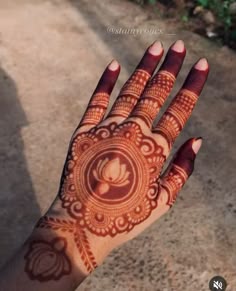 lotus mehndi design back hand