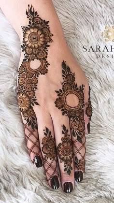 pakistani mehndi design back hand