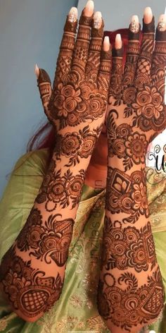 pakistani mehndi design back hand