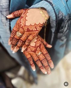 pakistani mehndi design back hand