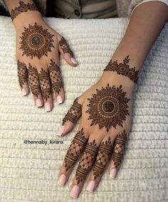 pakistani mehndi design back hand