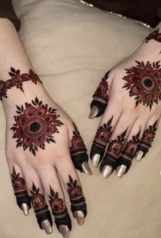 pakistani mehndi design back hand
