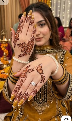 pakistani mehndi design back hand