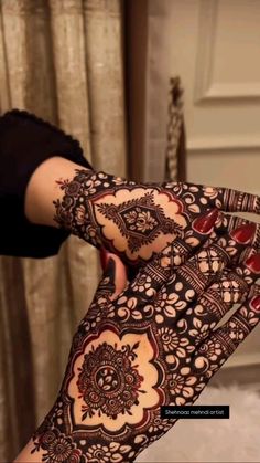 pakistani mehndi design back hand
