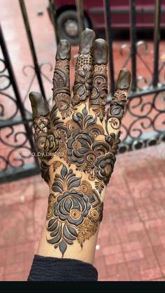 rose mehndi design back hand