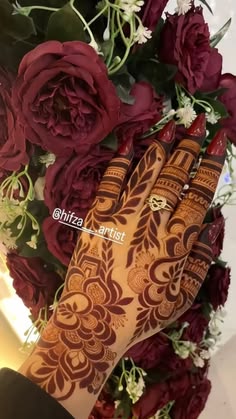 rose mehndi design back hand