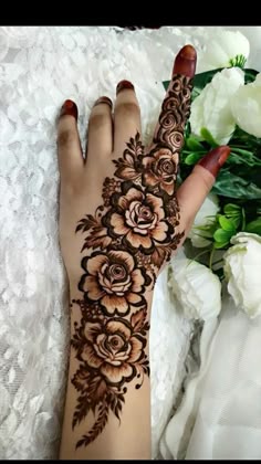rose mehndi design back hand