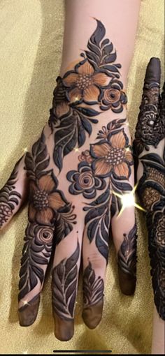 rose mehndi design back hand