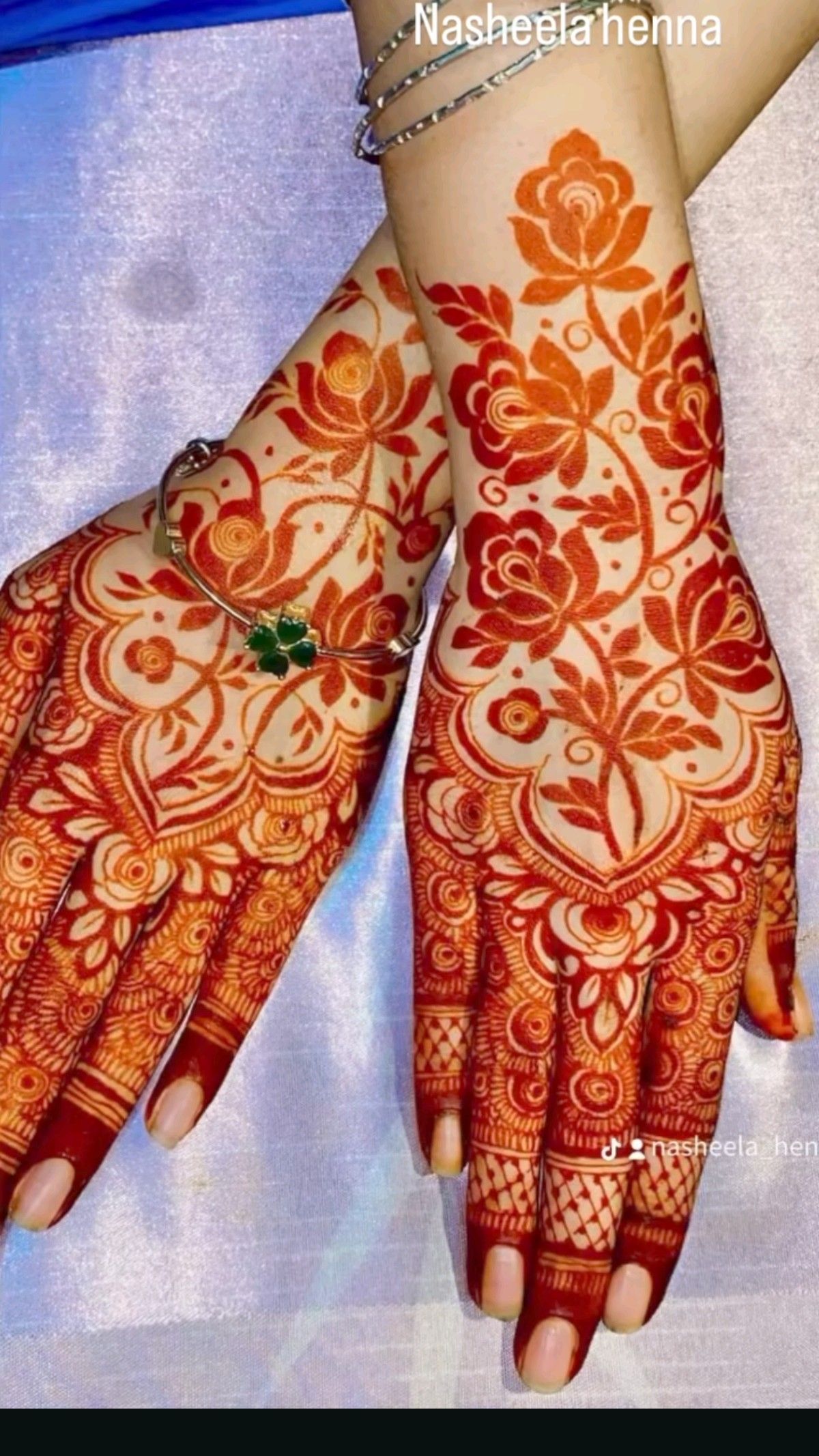 rose mehndi design back hand