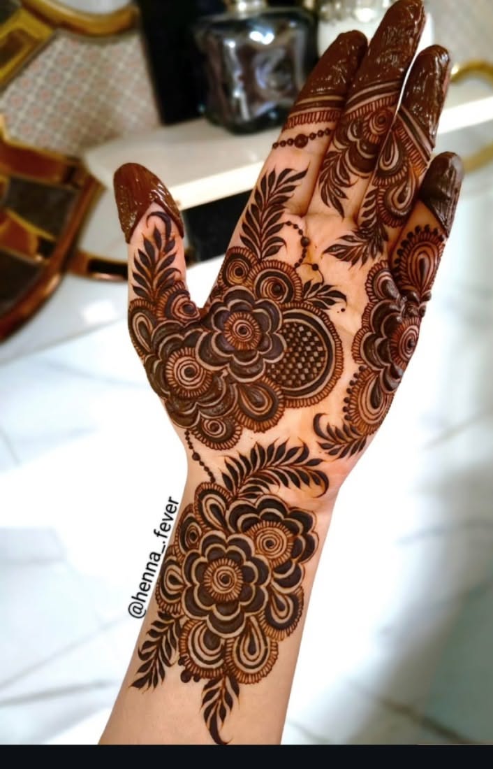rose mehndi design back hand