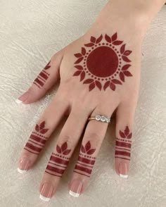 simple mehndi design back hand
