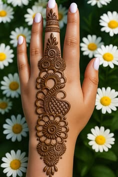 simple mehndi design back hand