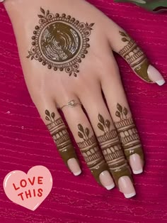 simple mehndi design back hand
