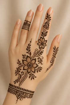 stylish simple mehndi design