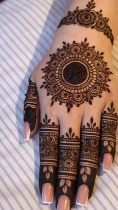 back hand arabic mehndi design