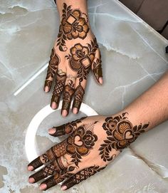 back hand arabic mehndi design