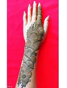 back hand arabic mehndi design