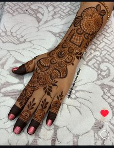 back hand arabic mehndi design