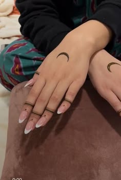 moon mehndi design front hand