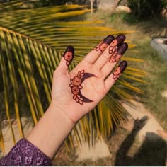 moon mehndi design front hand