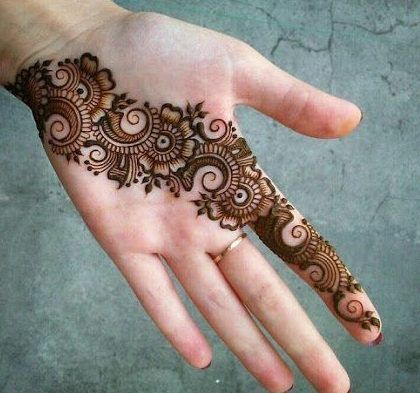 simple arabic mehndi design