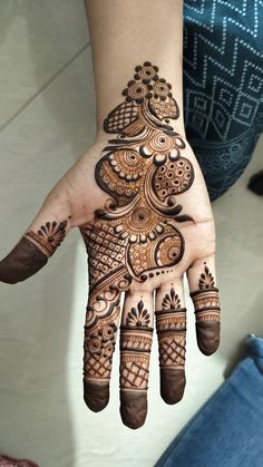 simple arabic mehndi design