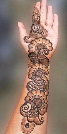 simple arabic mehndi design