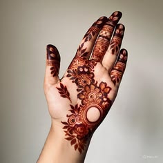 simple arabic mehndi design