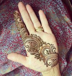 simple arabic mehndi design