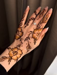simple arabic mehndi design