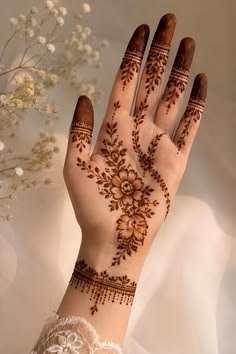 simple arabic mehndi design