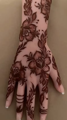 simple arabic mehndi design
