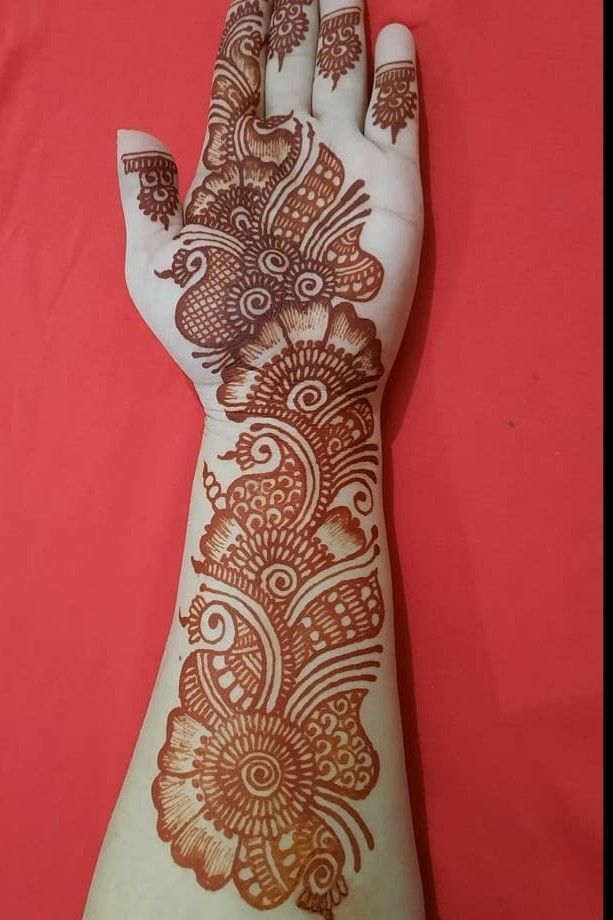 simple arabic mehndi design