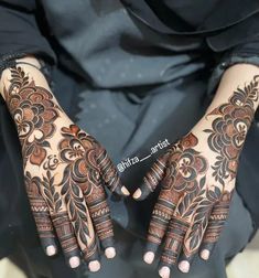 stylish stylish back hand mehndi design