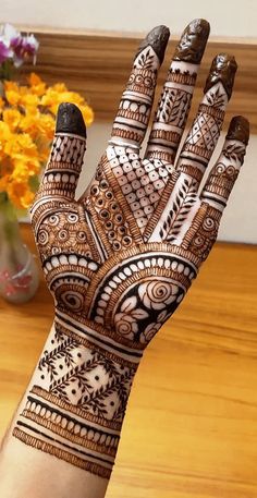 stylish teej mehndi designs