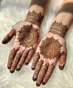 stylish teej mehndi designs