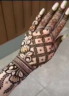 stylish teej mehndi designs
