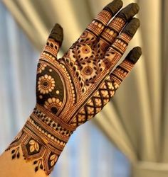 stylish teej mehndi designs