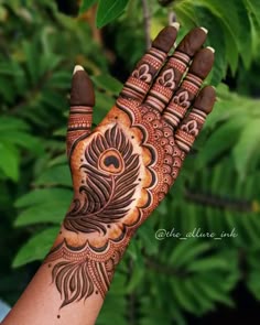 stylish teej mehndi designs
