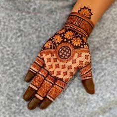 stylish teej mehndi designs